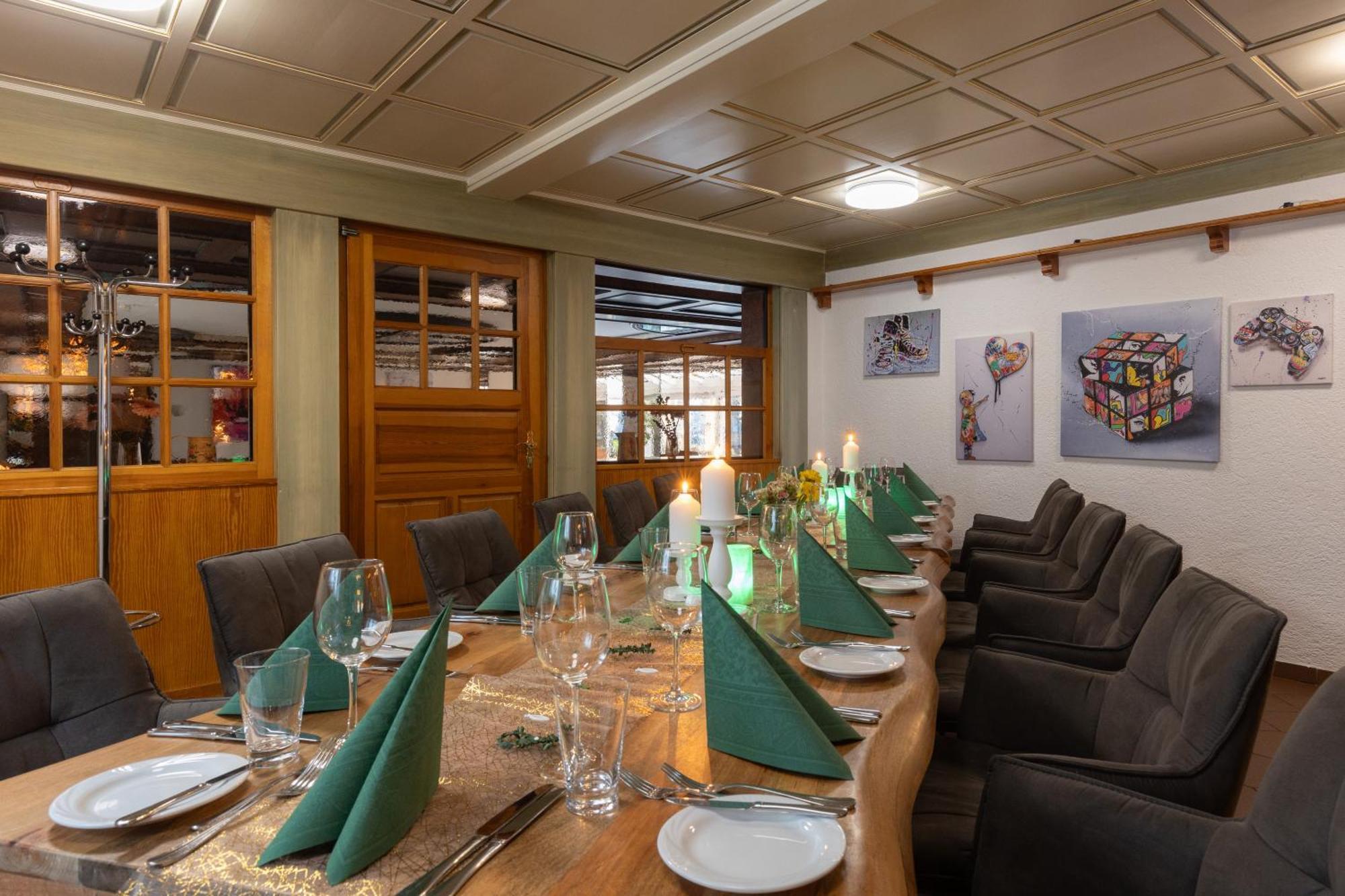 Hotel-Gasthaus "Krone" Boetzingen Luaran gambar